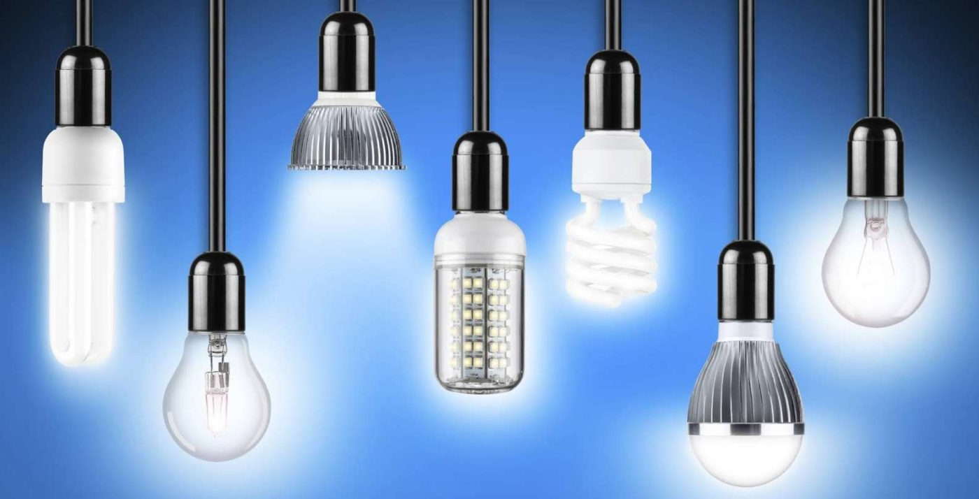 Несколько энергосберегающих и светодиодных ламп