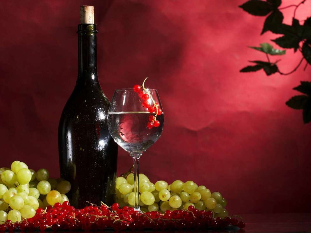 9 вариантов использования остатков вина