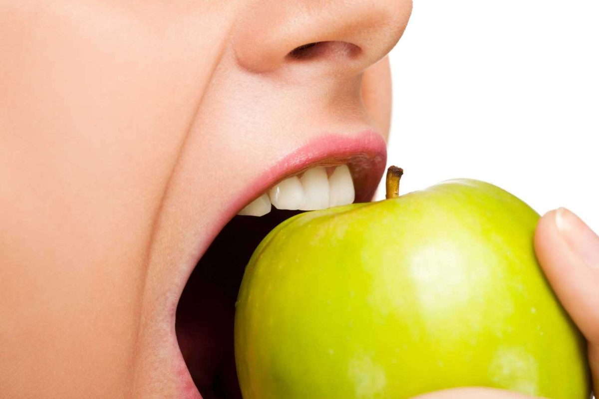 Как состояние зубов и рта влияет на здоровье всего организма